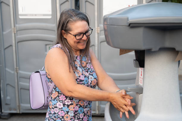 Best Portable bathroom rental  in Katy, TX